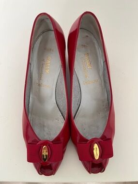 Bally Red Patent Leather Bow Peep-Toe Flats with Gold Accent, Size 8 US